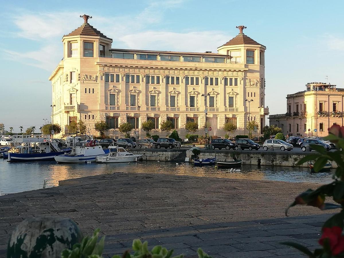 “AliçeA” apartment in Siracusa Syracuse Exterior foto